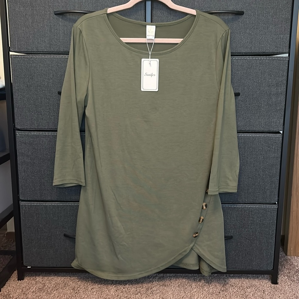 🌷3 items for $30🌷 ▪️ SANIFER ▪️ Adorable Tunic Top